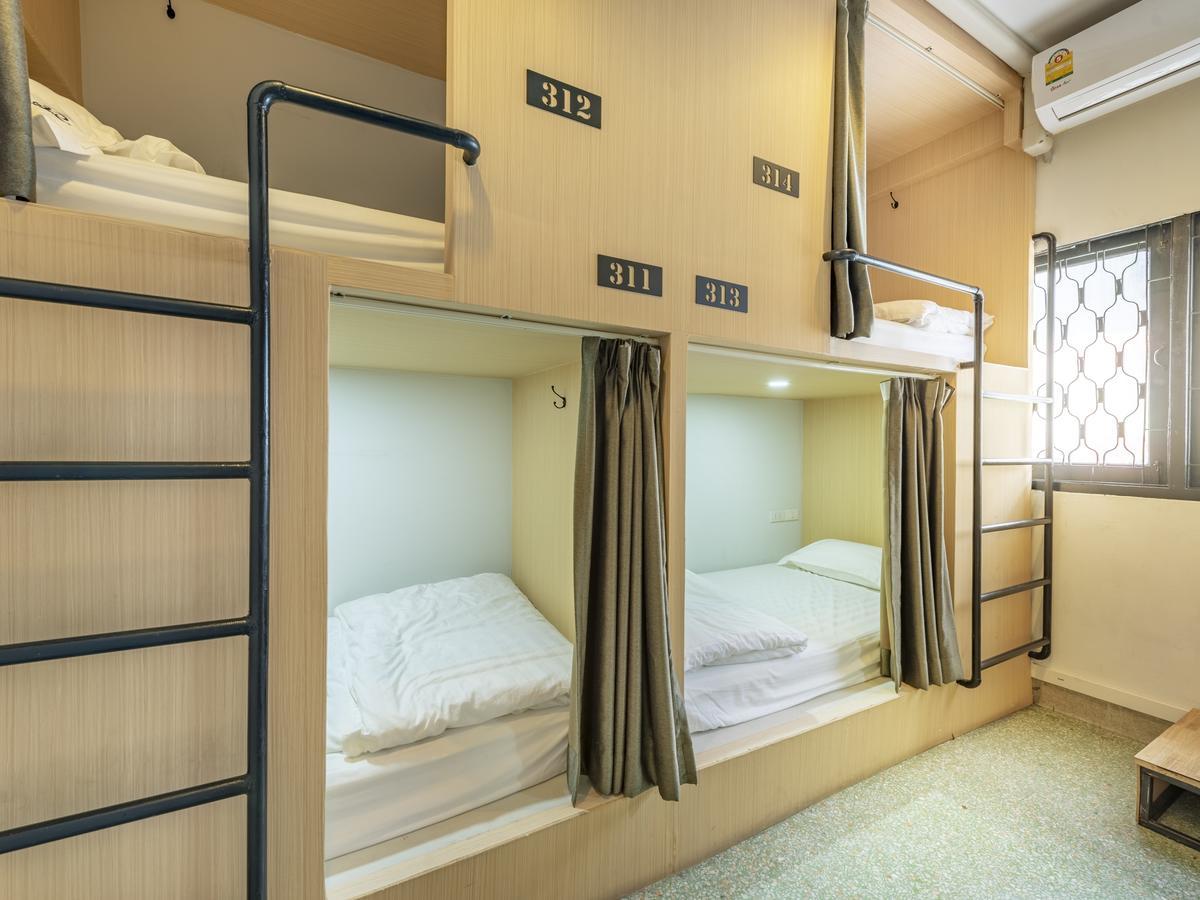 Sloth Hostel Khaosan Бангкок Экстерьер фото