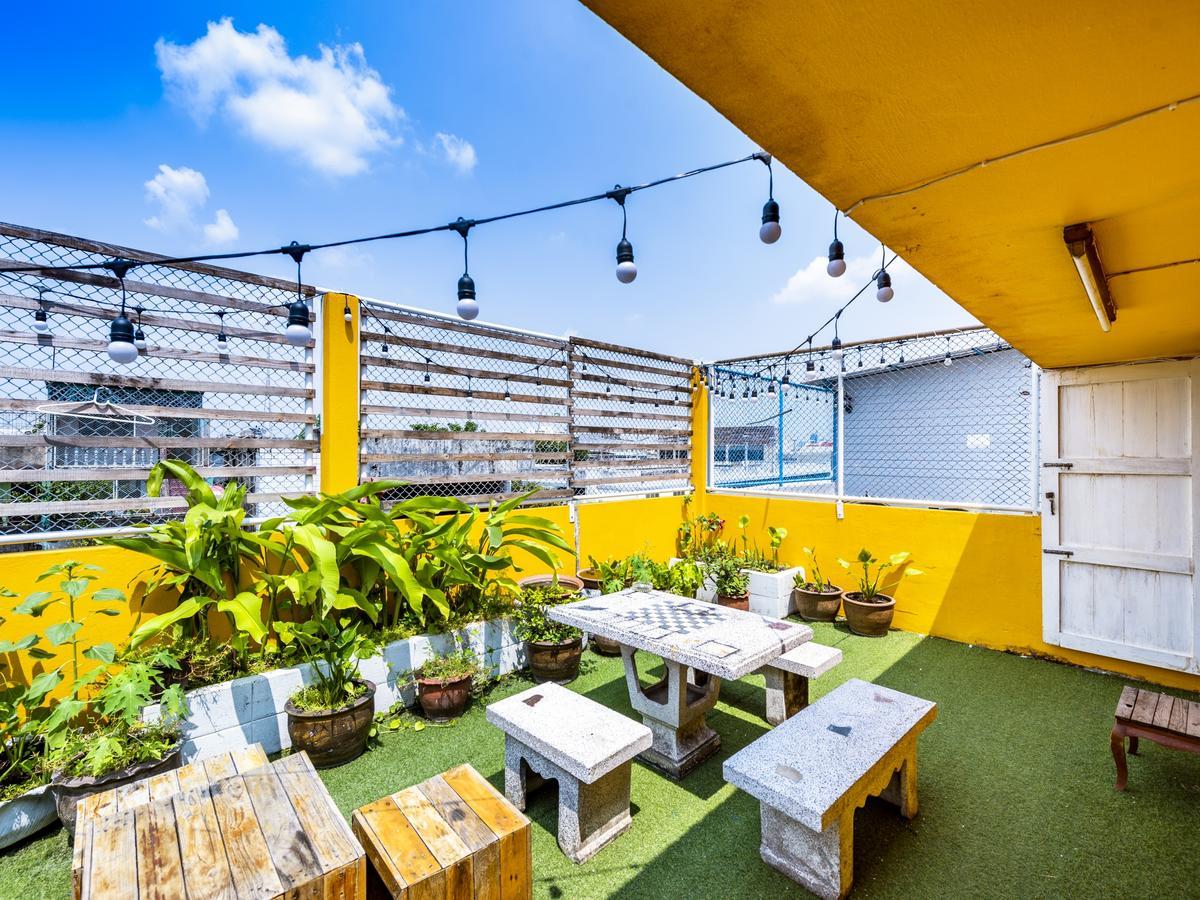 Sloth Hostel Khaosan Бангкок Экстерьер фото
